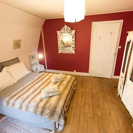 Ferme Des Prades Bed & Breakfast